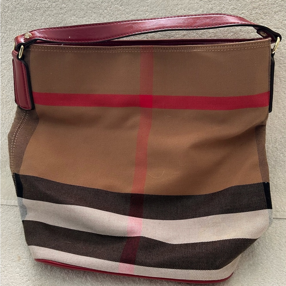 Burberry Tan and Red Checkered Shoulder Bag BURBERRY MEGA CHECK ASHBY Bucket Bag